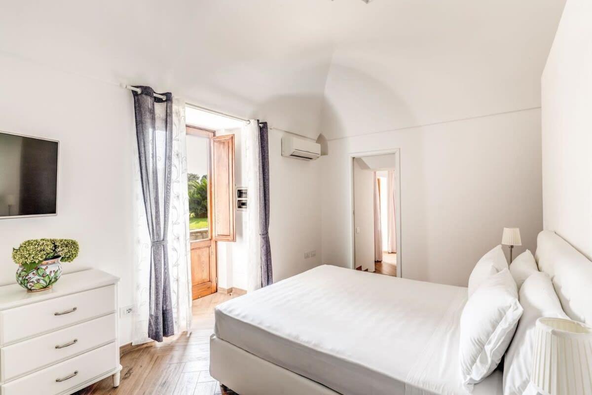 Villa Mimosa Rustic Elegance Views & Pool Massa Lubrense Exterior photo